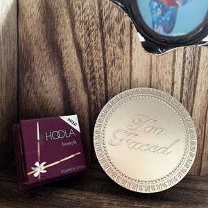 Bronzer bundle: Chocolate Soleil Too Faced and Hoola Benefit